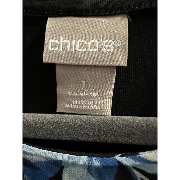 Chico’s NWT size 1 (M) navy blue floral print crossover drape long sleeve top - Picture 5 of 9